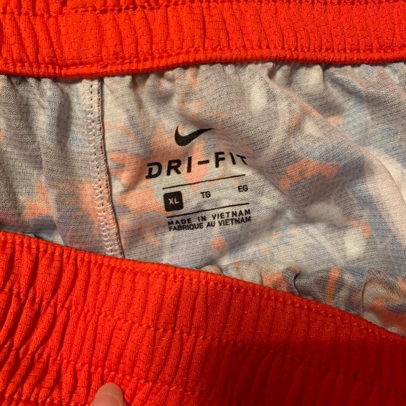 WORN ONCE 🔥🔥🔥 Men’s XL Nike Dri-Fit Shorts - Picture 4 of 4